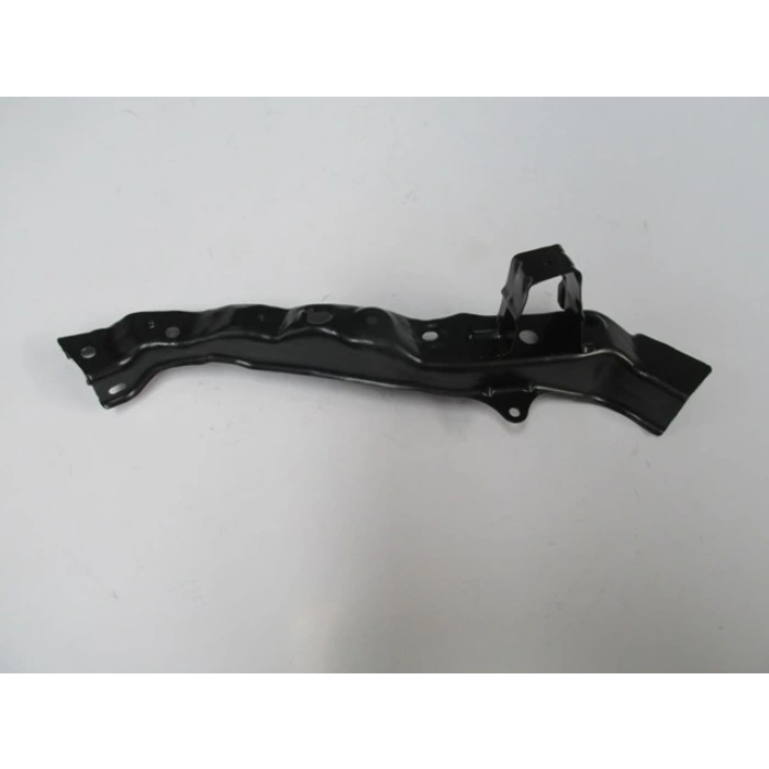 TOYOTA AURIS- 07/10; ÖN PANEL ÜST PARÇA SAĞ (TYG)