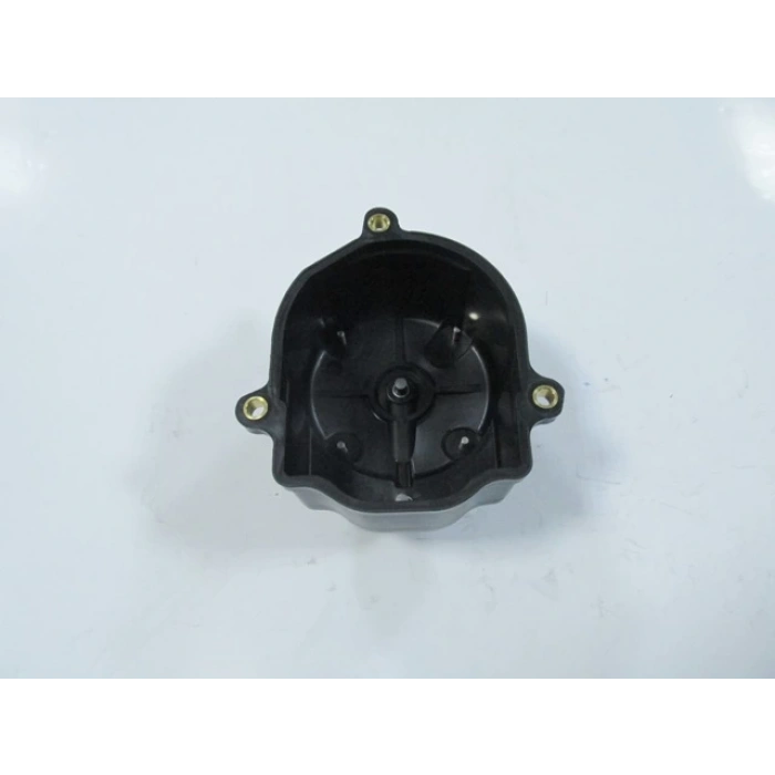 TOYOTA COROLLA- AE92- 88/92; DİSTRİBÜTÖR KAPAĞI 1.3cc KARBÜRATÖRLÜ (YOW JUNG)