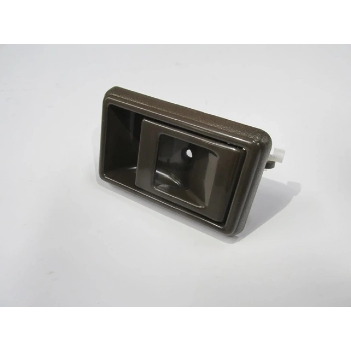 TOYOTA COROLLA- AE92- 88/92; ÖN/ARKA KAPI İÇ AÇMA KOLU SAĞ KAHVE (HUSHAN)