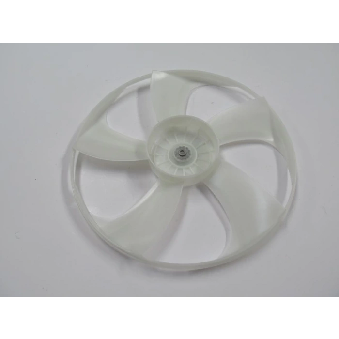 TOYOTA COROLLA- E150- 07/10; RADYATÖR FAN KANADI BENZİNLİ TİP (5 KANAT) (TW)