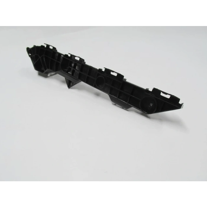 TOYOTA COROLLA- E150- 07/13; ARKA TAMPON İÇ BAĞLANTI BRAKETİ SOL (YAN KULAĞA BAĞLANAN) PLASTİK (TW)