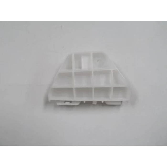 TOYOTA COROLLA- E150- 10/13; ARKA TAMPON İÇ BAĞLANTI BRAKETİ SOL (STOP ALTINA BAĞLANAN)PLASTİK(CASP)