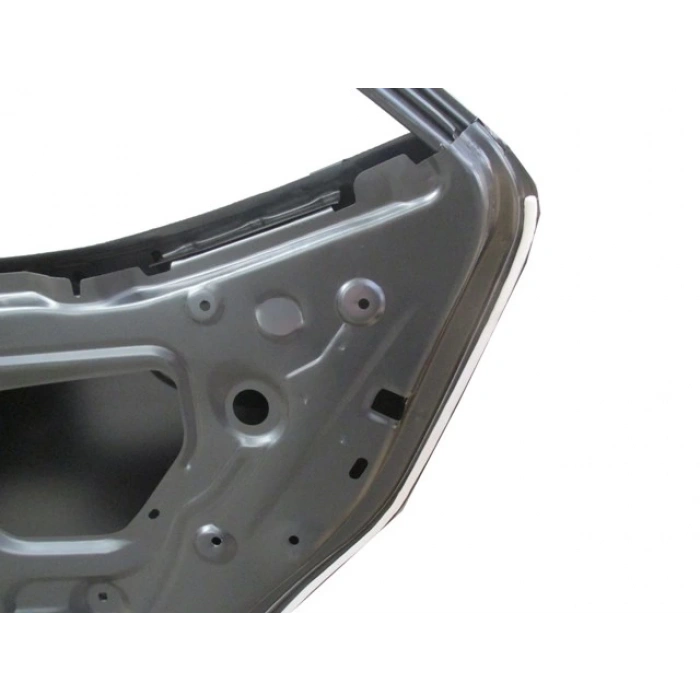 TOYOTA COROLLA- NDE180- 13/18; ARKA KAPI KOMPLE SAĞ SİYAH (BAND DELİKSİZ) (İCELİ/ÇEKOMASTİKLİ) (TW)