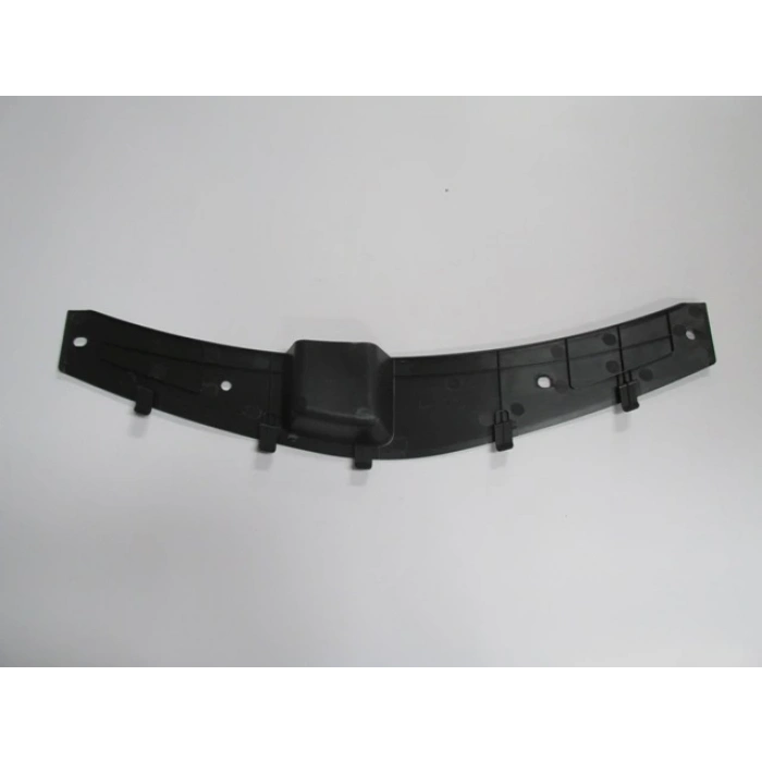 TOYOTA COROLLA- NDE180- 13/18; ÖN PANJUR ÜST KORUMA PLASTİĞİ