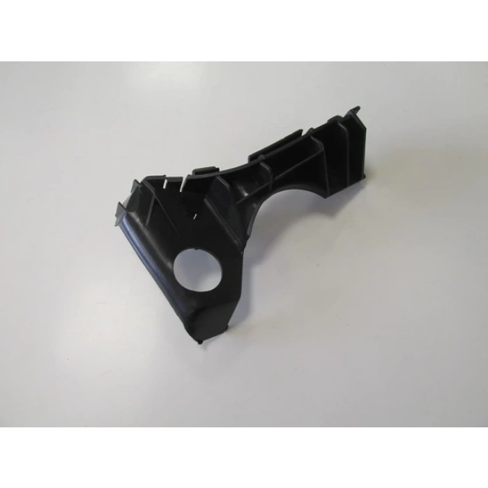 TOYOTA COROLLA- ZZE121- 02/06; ÖN TAMPON BRAKETİ SOL PLASTİK
