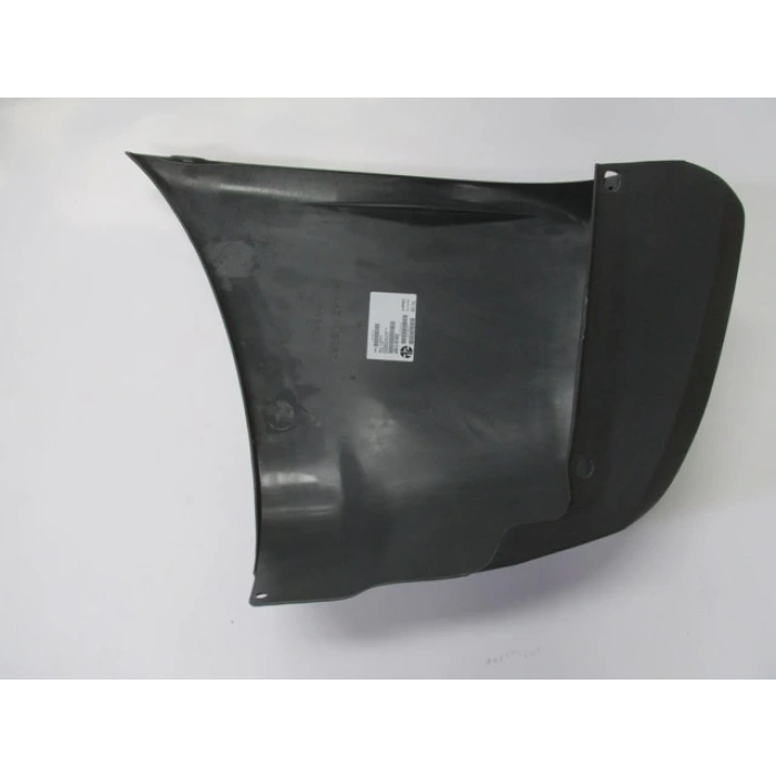 TOYOTA RAV4- 04/06; ARKA TAMPON UCU SAĞ REFLEKTÖR DELİKLİ (TW)