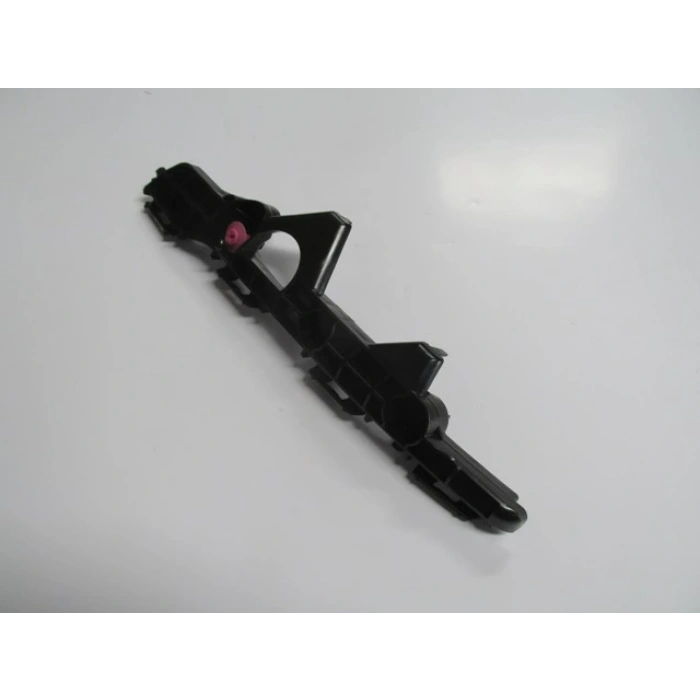 TOYOTA RAV4- 13/16; ARKA TAMPON BAĞLANTI BRAKETİ SAĞ (TW)