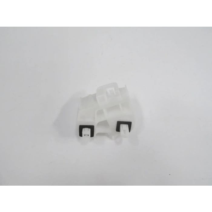 TOYOTA YARIS- 11/16; ARKA TAMPON BRAKETİ SOL PLASTİK (TYG)