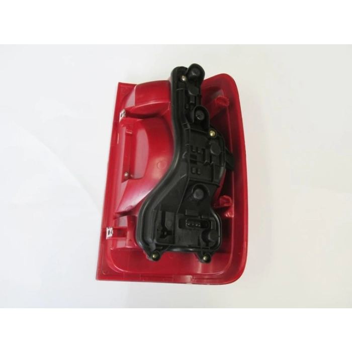 VOLKSWAGEN AMAROK- 11/13; STOP LAMBASI SOL KIRMIZI/BEYAZ (E MARKLI)