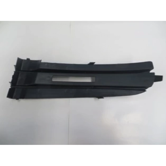 VOLKSWAGEN CADDY- 04/10; SİS LAMBA KAPAĞI SAĞ SİS DELİKSİZ