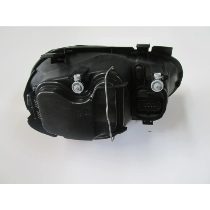 VOLKSWAGEN GOLF- 4- 98/04; FAR LAMBASI SOL ELEKTRİKLİ/SİSSİZ (H7/H1) (9FİŞLİ) (AYFAR)