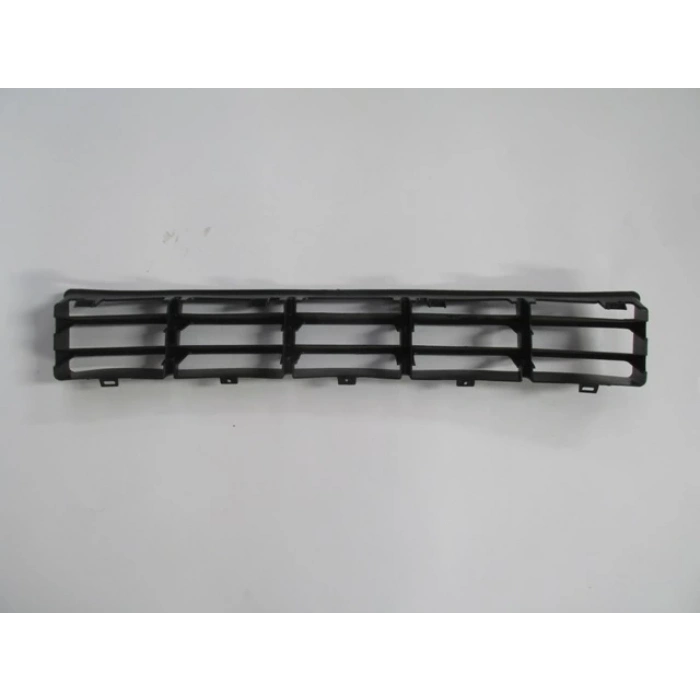 VOLKSWAGEN GOLF- 4- 98/04; ÖN TAMPON PANJURU ORTA SİYAH