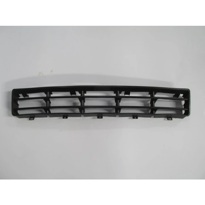 VOLKSWAGEN GOLF- 4- 98/04; ÖN TAMPON PANJURU ORTA SİYAH