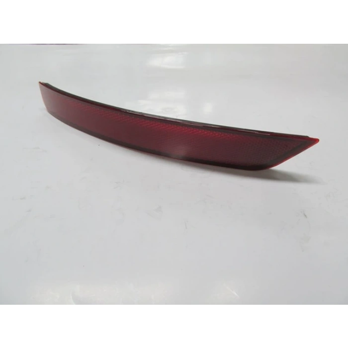 VOLKSWAGEN GOLF- 6- 09/12; ARKA TAMPON REFLEKTÖRÜ SOL KIRMIZI (R SERİSİ)