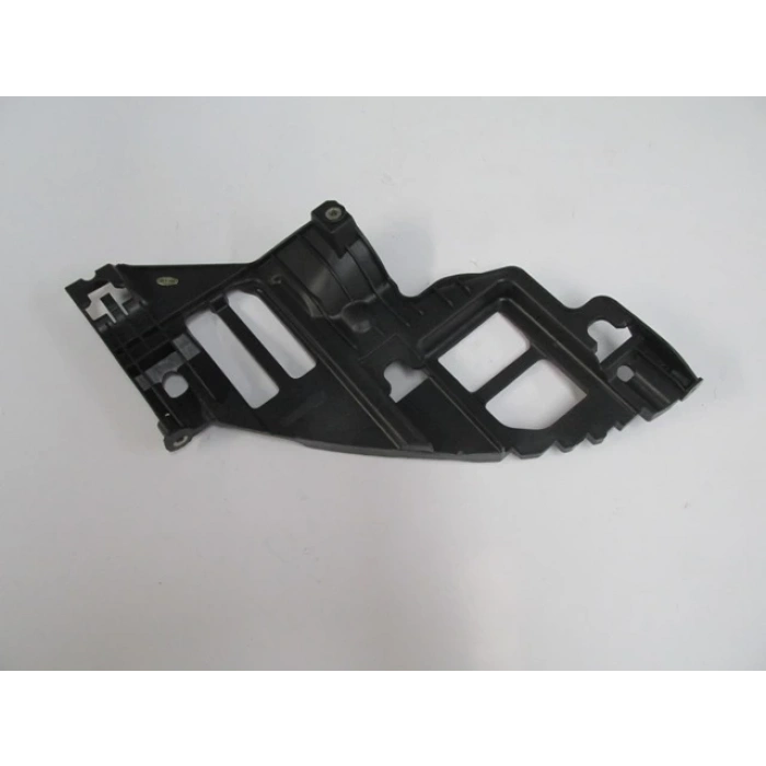 VOLKSWAGEN GOLF- 6- 09/12; FAR ALT BAĞLANTI BRAKETİ SAĞ (FAR ALTINA TAKILAN) PLASTİK (TYG)