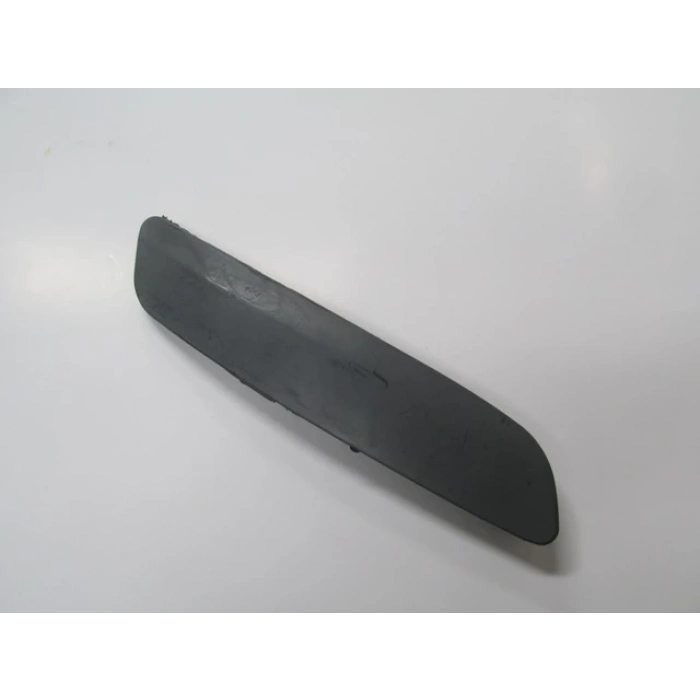 VOLKSWAGEN JETTA- 5- 06/10; ÖN TAMPON BANDI SAĞ (FAR YIKAMA DELİKSİZ TİP) (TW)