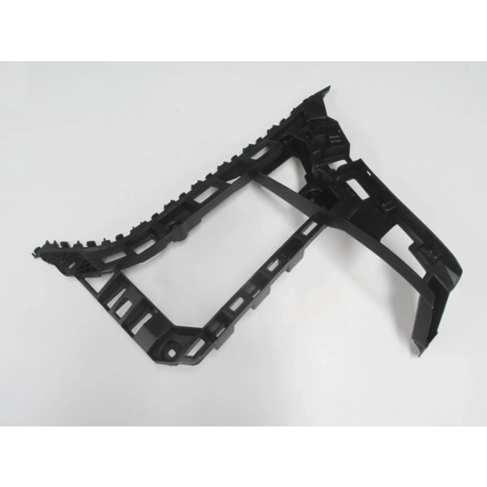 VOLKSWAGEN JETTA- 6- 11/14; ARKA TAMPON BAĞLANTI BRAKETİ SAĞ (YAN KULAĞA BAĞLANAN) (TW)