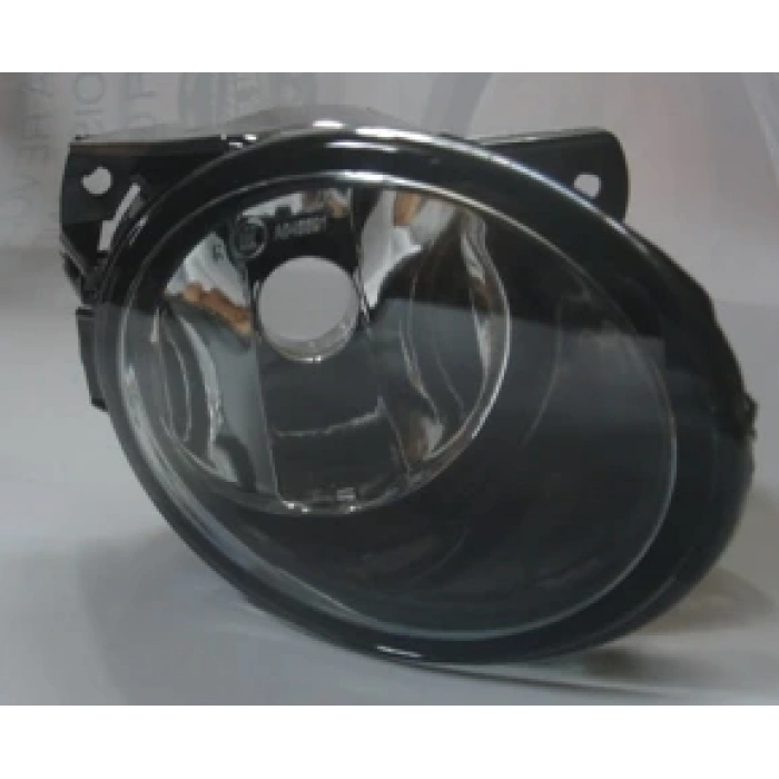 VOLKSWAGEN PASSAT- B6- 05/10; SİS LAMBASI SAĞ MERCEKSİZ (AMPÜLLÜ) (E MARKLI)