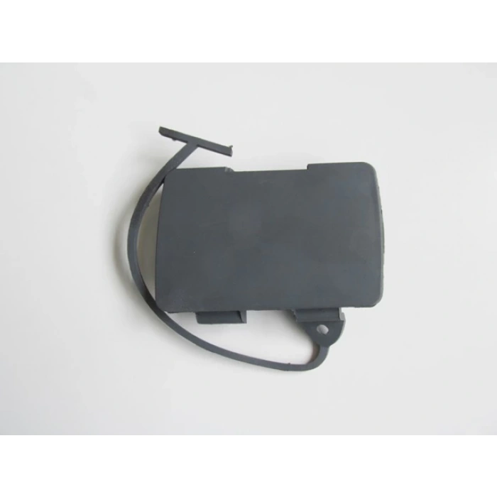 VOLVO S60- 00/04; ÖN TAMPON ÇEKİ DEMİRİ KAPAĞI SİYAH (TYG)