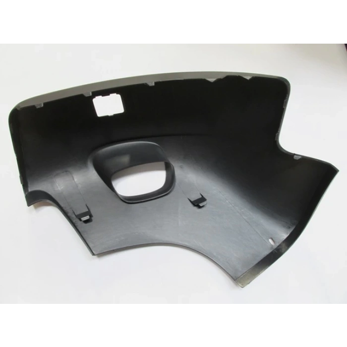 VOLVO XC90- 04/06; ÖN TAMPON UCU SAĞ SİS DELİKLİ (KÖŞE PLASTİĞİ) (TYG)