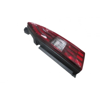 PEUGEOT RIFTER- 19/24; STOP LAMBASI SAĞ KIRMIZI/BEYAZ (MARS) (E MARKLI)