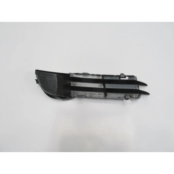 AUDI A3- 05/08; SİS LAMBA KAPAĞI SOL SİS DELİKSİZ SİYAH (TW)