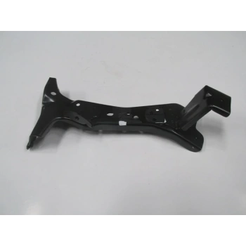 AUDI A3- SD/SB- 16/20; ÖN ÇAMURLUK BRAKETİ SAĞ (TW)