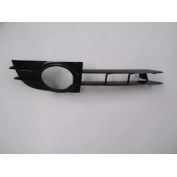 AUDI A6- 05/09; SİS LAMBA KAPAĞI SAĞ SİYAH SİS DELİKLİ (DİZEL)(TÜV)(TYG)