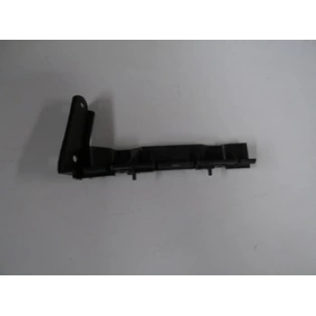 AUDI A8- 08/10; ÖN TAMPON BRAKETİ SOL PLASTİK (BFN)