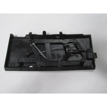 BMW 5 SERI- E34- 88/95; ÖN TAMPON ÇEKİ DEMİRİ KAPAĞI SAĞ SİYAH (TW)