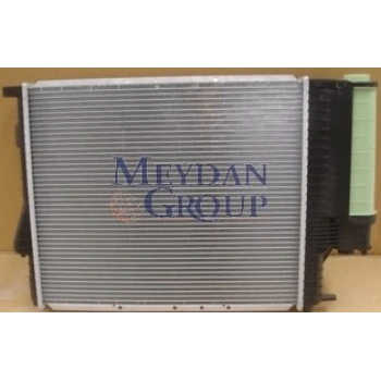 BMW 5 SERI- E39- 01/03; SU RADYATÖRÜ MANUEL (PLASTİK KAZAN) ALÜMİNYUM 2SIRA PETEK 52.5/44 (TOMSUN)