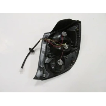 CHEVROLET AVEO- HB- 11/13; STOP LAMBASI SOL KIRMIZI/BEYAZ (NİKELAJ ÇERÇEVELİ) (FAMELLA)