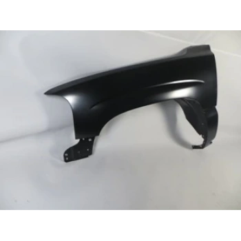 CHEVROLET SILVERADO- 02/04; ÖN ÇAMURLUK SOL