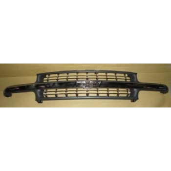 CHEVROLET SILVERADO- 99/02; ÖN PANJUR SİYAH (ÜST ÇITASI VE PETEKLERİ NİKELAJLI)