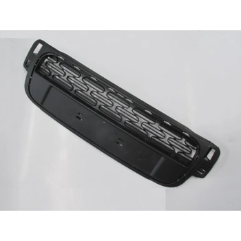 CITROEN C3- 16/20; ÖN TAMPON ÜST PANJURU SİYAH