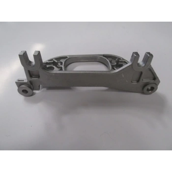 DACIA DUSTER- 10/17; MOTOR BAĞLANTI KULAĞI 1.2/1.6CC