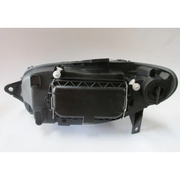 FIAT ALBEA- 05/13; FAR LAMBASI SAĞ ELEKTRİKLİ/MOTORSUZ SİYAH 8 FİŞLİ (AYFAR) (E MARKLI)