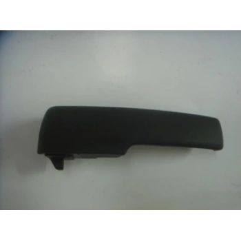 FIAT DOBLO- 06/10; ÖN KAPI İÇ AÇMA ELCEĞİ SAĞ SİYAH (KOLU)