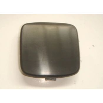 FORD FOCUS- HB- 05/07; ARKA TAMPON ÇEKİ DEMİRİ KAPAĞI ASTARLI