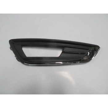 FORD FOCUS- SD/HB- 15/18; SİS LAMBA KAPAĞI SAĞ SİS DELİKLİ (NİKELAJ ÇITALI) (TW)