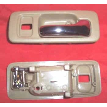 HONDA ACCORD- 90/93; ÖN KAPI İÇ AÇMA KOLU SAĞ BEJ (ELCEĞİ NİKELAJLI) (HUSHAN)