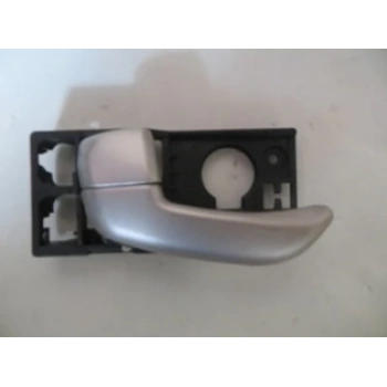 HYUNDAI I10- 08/11; ÖN KAPI İÇ AÇMA KOLU SOL GÜMÜŞ GRİ