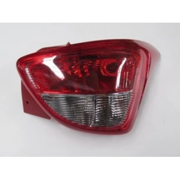 HYUNDAI I10- 13/16; STOP LAMBASI SAG KIRMIZI/BEYAZ (FAMELLA)