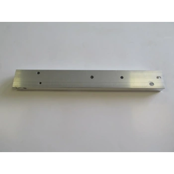 MERCEDES B CLASS- W246- 12/14; ÖN PANEL BAĞLANTI BRAKETİ SAĞ (BÜYÜK)