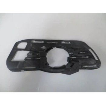 MERCEDES C CLASS- W204- 07/11; SİS LAMBA KAPAĞI SAĞ SİS DELİKLİ (TW)