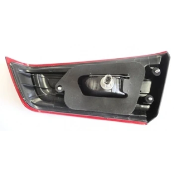 MITSUBISHI ASX- 11/16; İÇ STOP LAMBASI SOL KIRMIZI/BEYAZ (FAMELLA)