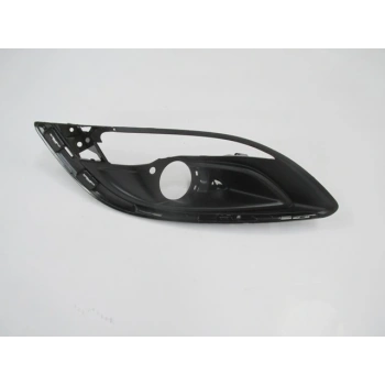 OPEL ASTRA- J- SD/HB- 12/20; SİS LAMBA KAPAĞI SAĞ SİS/SİNYAL/NİKELAJ ÇITA DELİKLİ