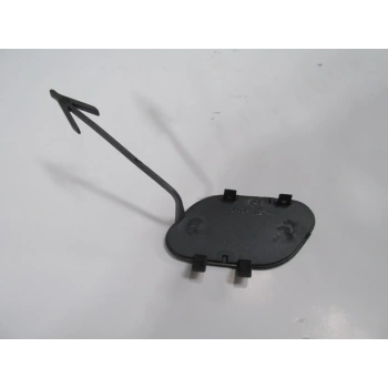 OPEL CORSA- E- 15/19; ÖN TAMPON ÇEKİ DEMİRİ KAPAĞI