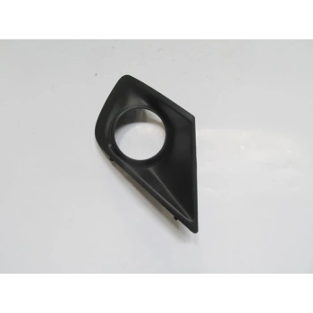 PEUGEOT 207- 09/12; SİS LAMBA KAPAĞI SAĞ SİYAH SİS DELİKLİ (TW)