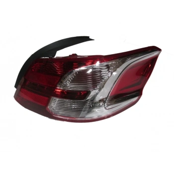 PEUGEOT 301- 13/16; STOP LAMBASI SAĞ KIRMIZI/BEYAZ (MARS) (E MARKLI)